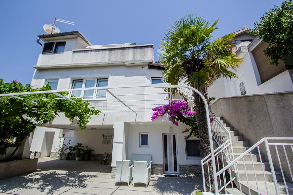 Luxury Studio Apartment White Sensation Vodice Eksteriør billede