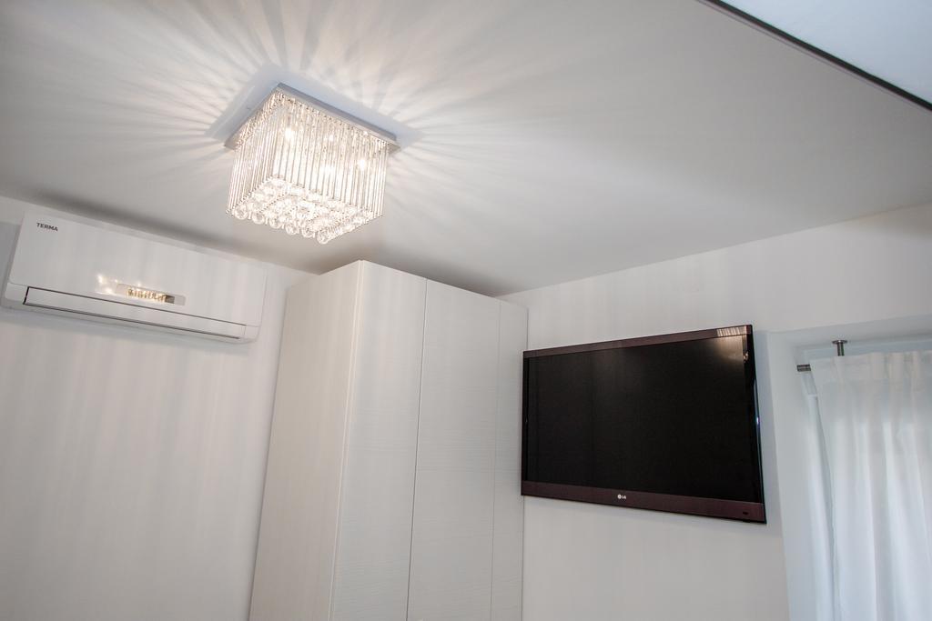 Luxury Studio Apartment White Sensation Vodice Eksteriør billede