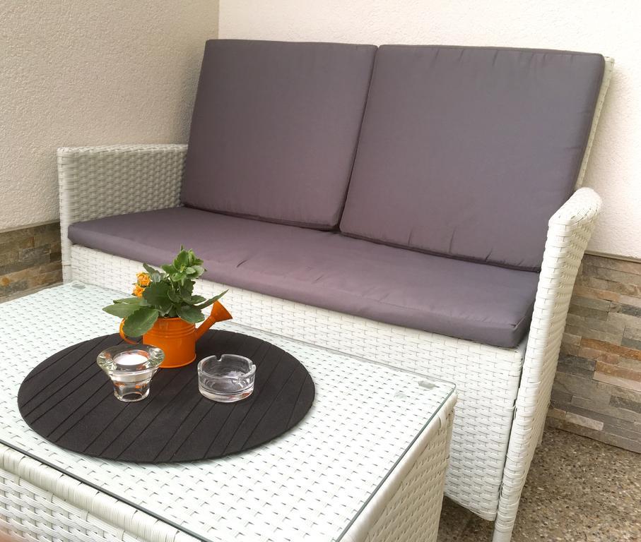 Luxury Studio Apartment White Sensation Vodice Eksteriør billede